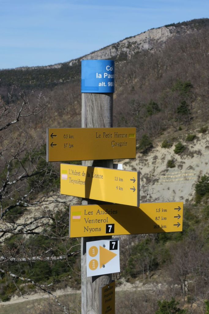 Cette image a un attribut alt vide ; le nom du fichier est 2022-04-10-cougoir-par-teyssieres_12.jpg